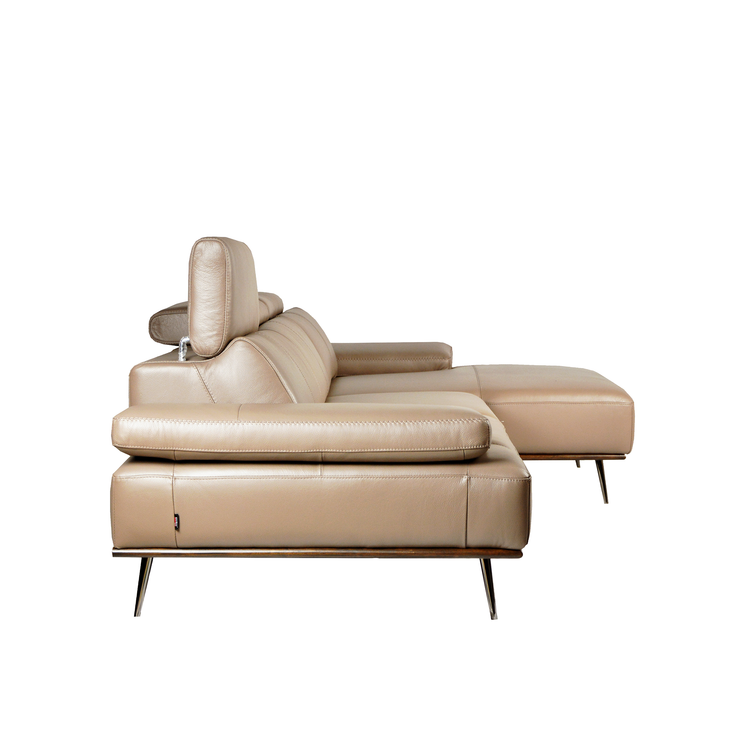 L-shaped Sofa in Leather | Navarro