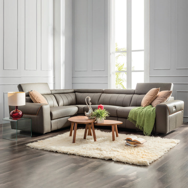 Corner with 1 Electric Recliner Sofa in Leather | Serano